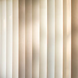 Beige Lamellen